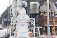 鸿程生石灰细粉雷蒙磨大型磨粉机HC系列摆式雷蒙磨