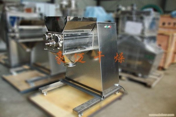 YK系列摇摆式制粒机