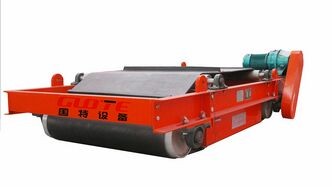 永磁自卸除铁器